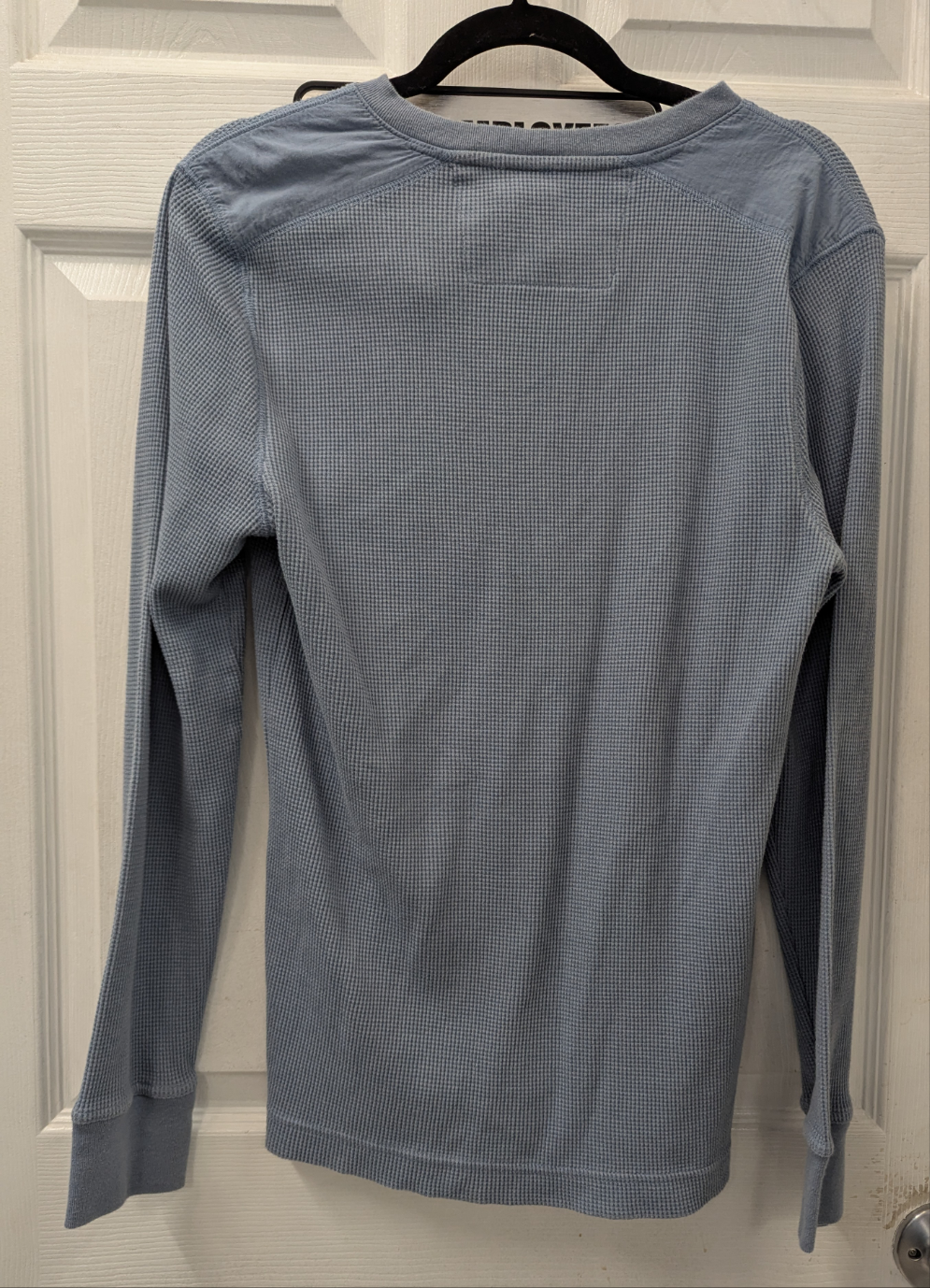 Banana Republic Gray Waffle Knit Long Sleeve Henley in M