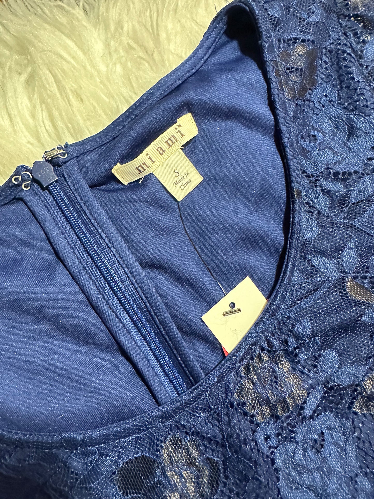 NWT Mi Ami Navy & Black Floral Lace Ruffle Tier Midi Dress – Size Small
