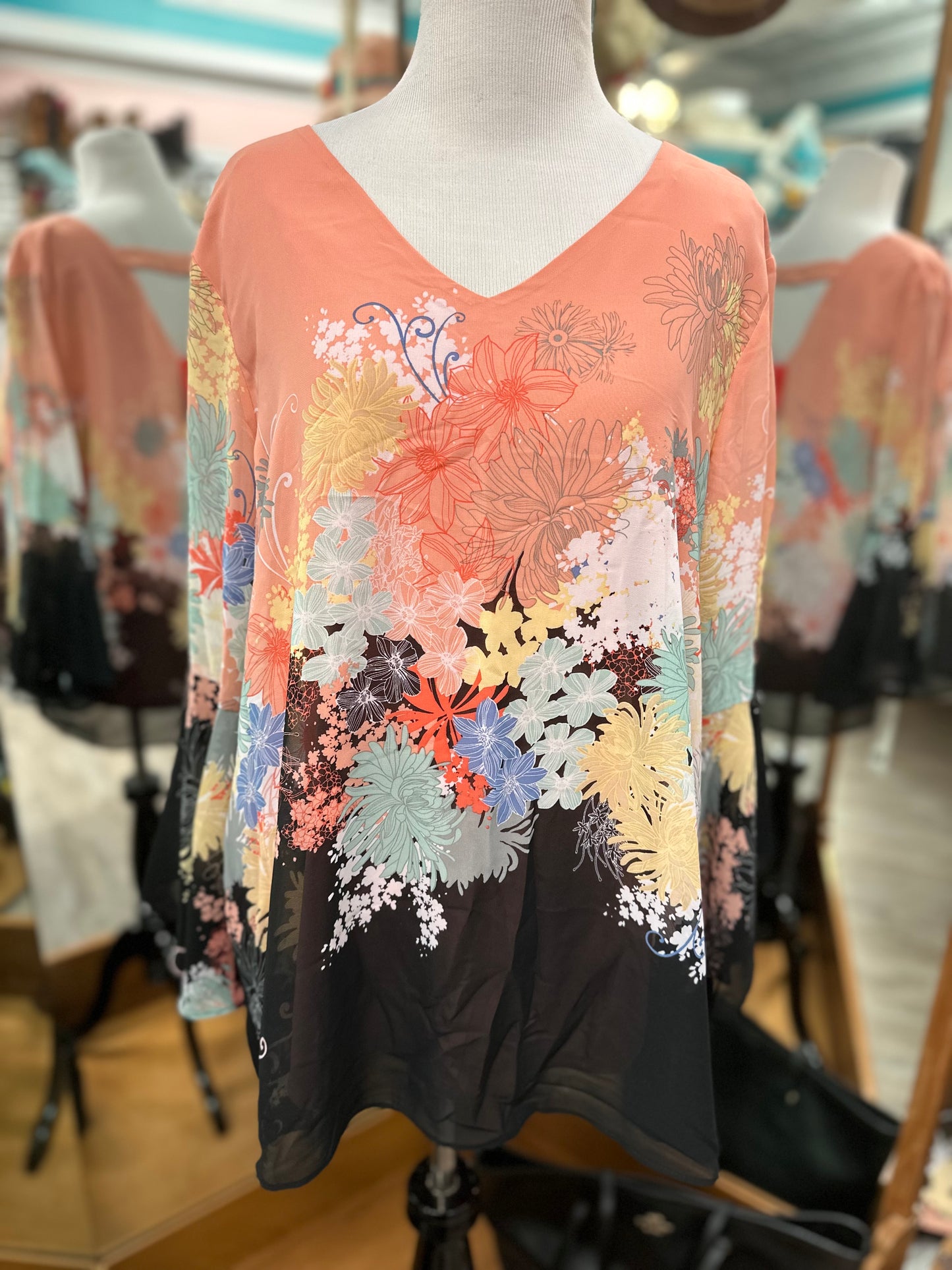 Sharagano Floral Long Sleeve in L