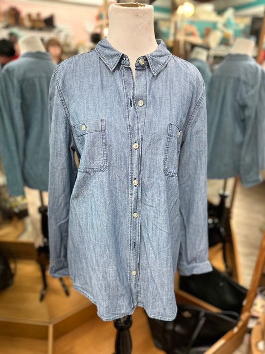 Old Navy Denim Look Button Down Long Sleeve in L