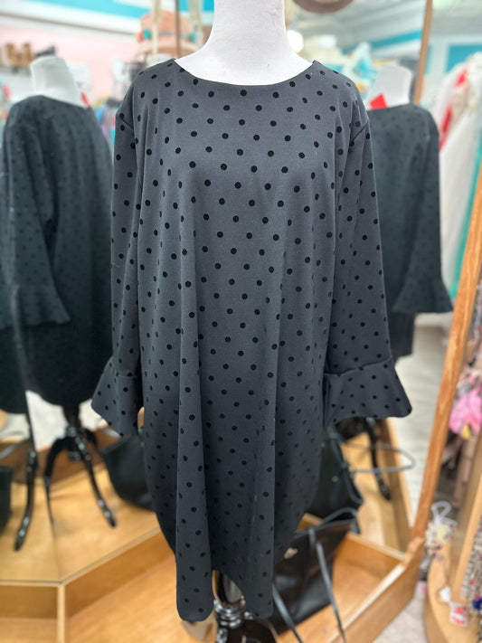 Old Navy Black Polkadot Dress in 2X