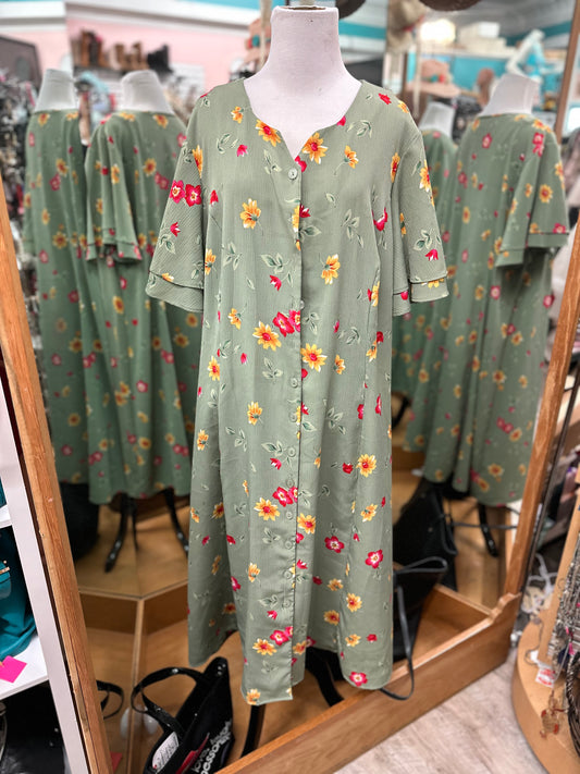 No Tag Green Floral Buttondown Dress in 1X