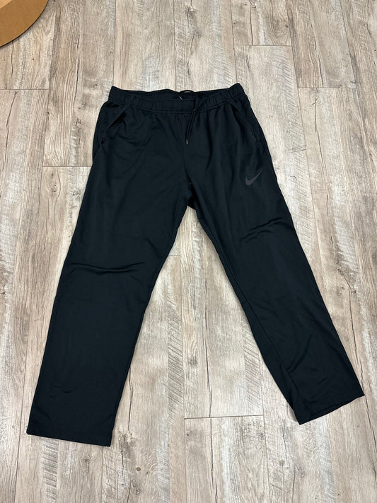 Nike Black Sweatpants in XL