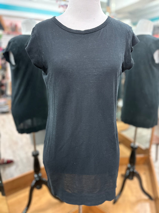 Athleta Black Knit Short Sleeve in XS