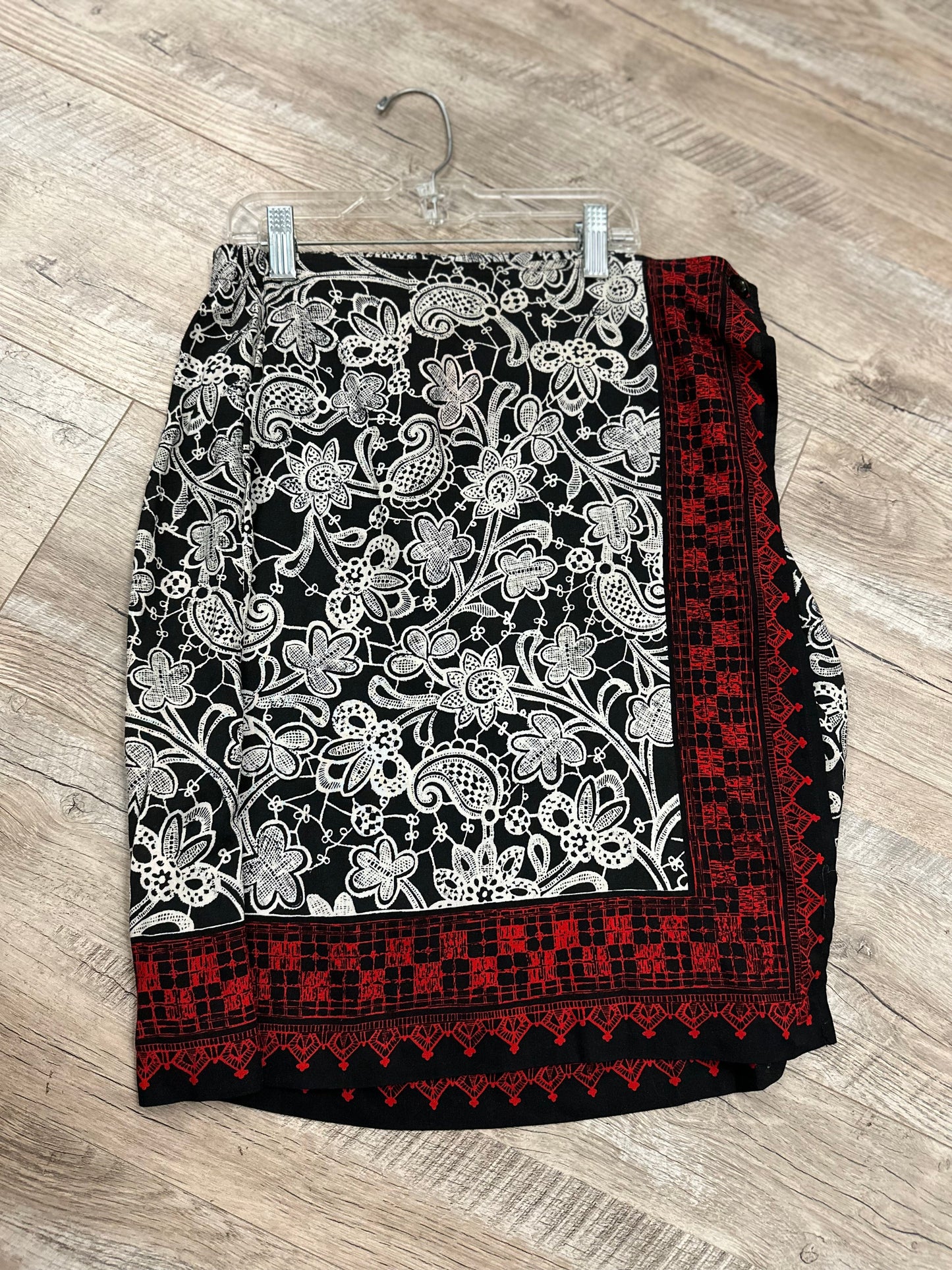 Requirements White and Black with Red Detail Patterned Skirt in S