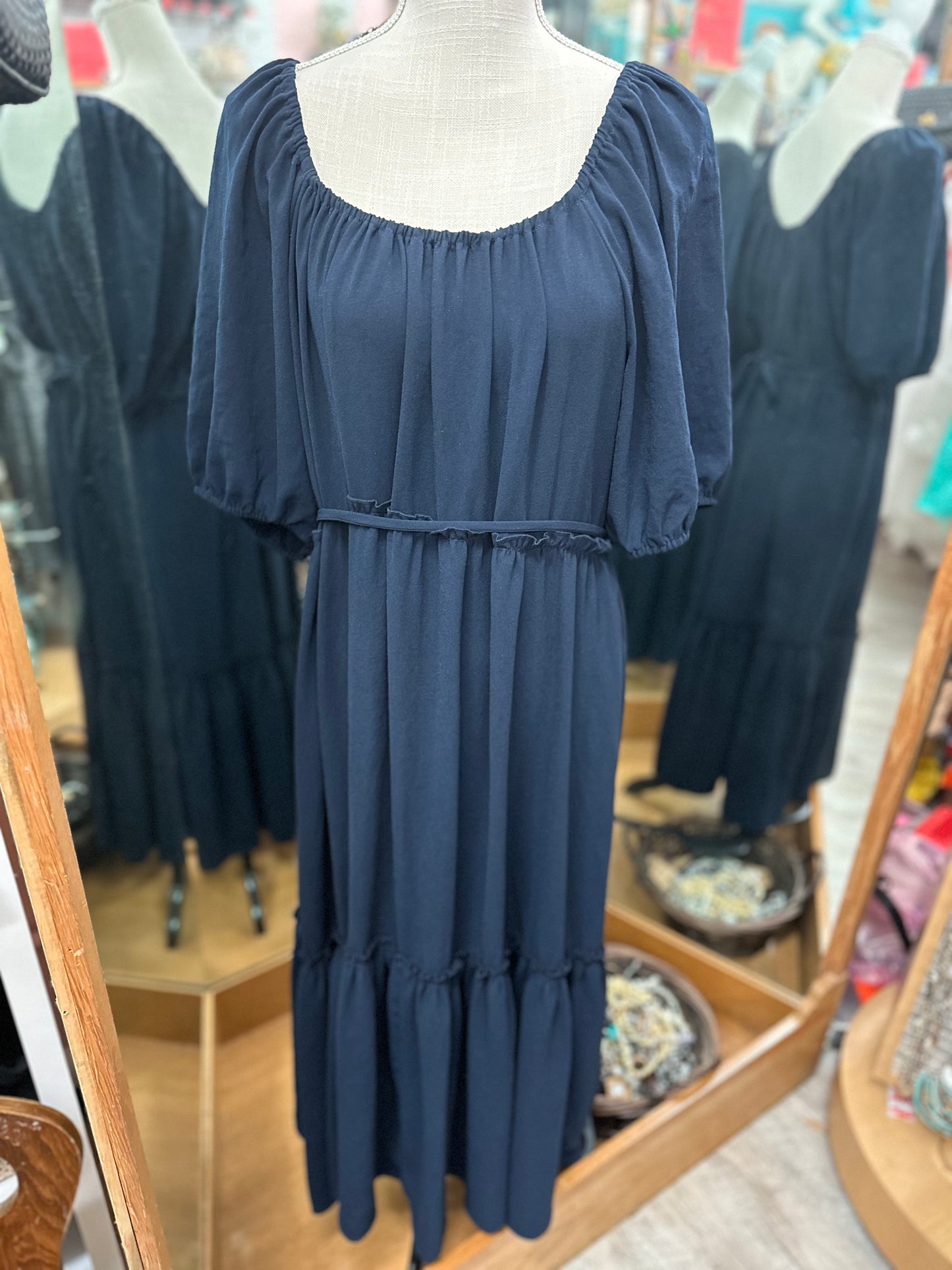 Karen Kane Navy Puff Sleeve Dress in XL