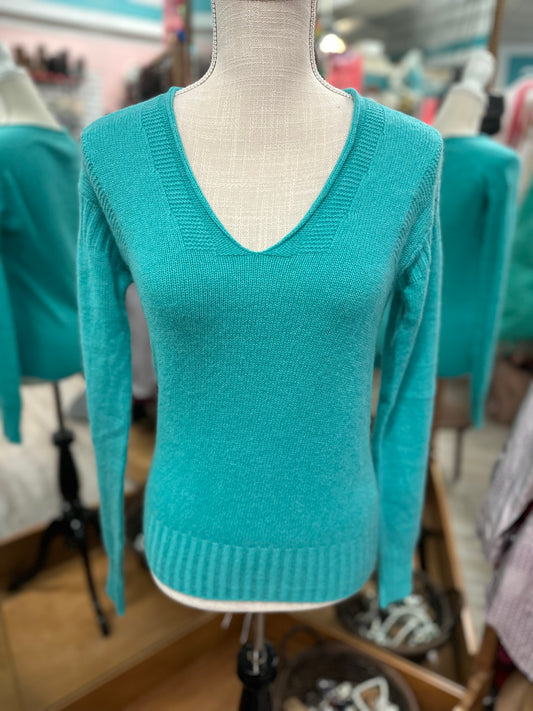 Burberry Prorsum Mint V-Neck Sweater in S