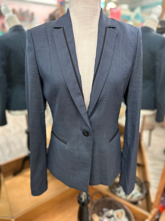 Hugo Boss Navy Blazer in 4