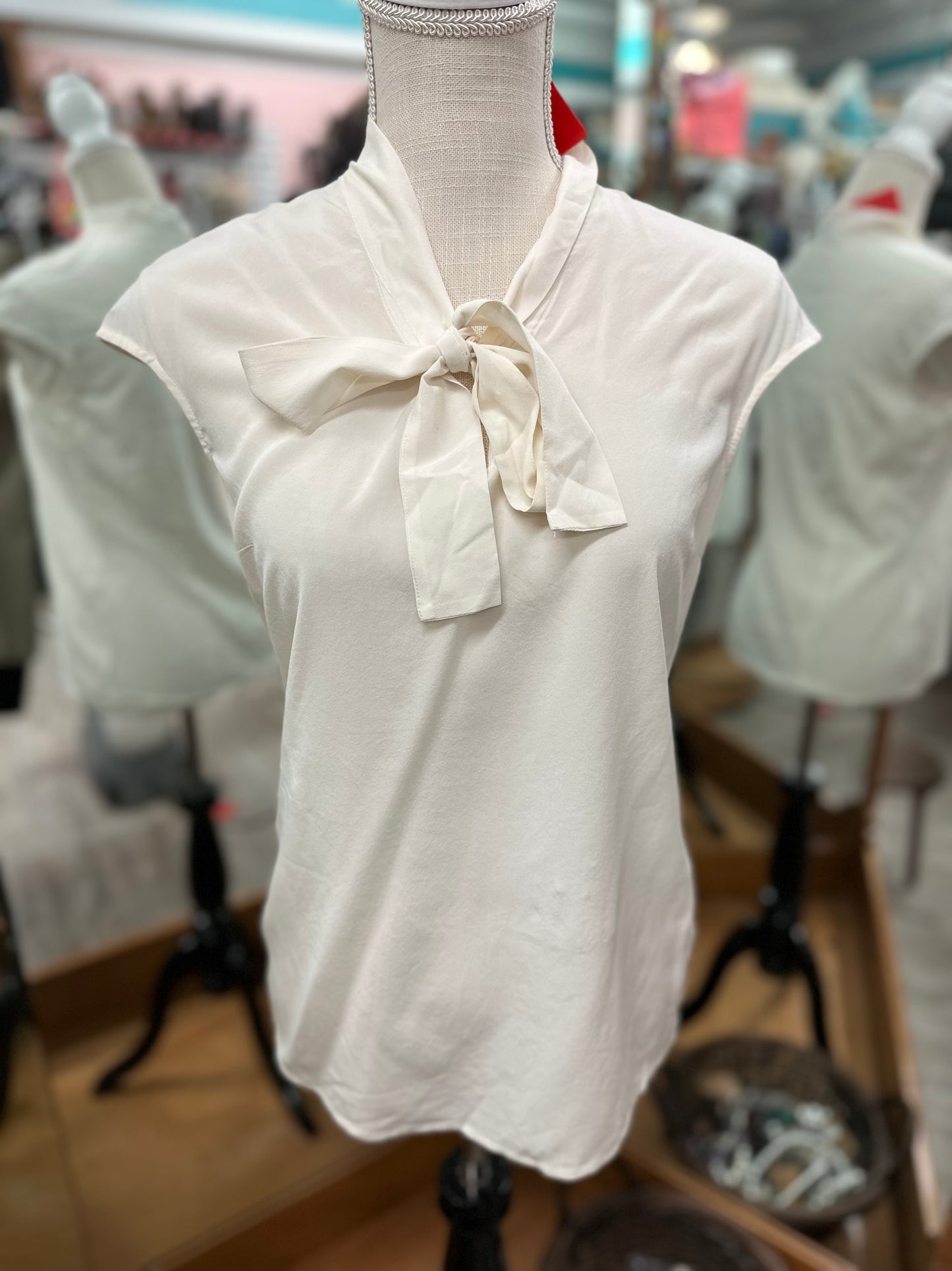 St John Ivory Short Sleeve with Built in Scarf in 2