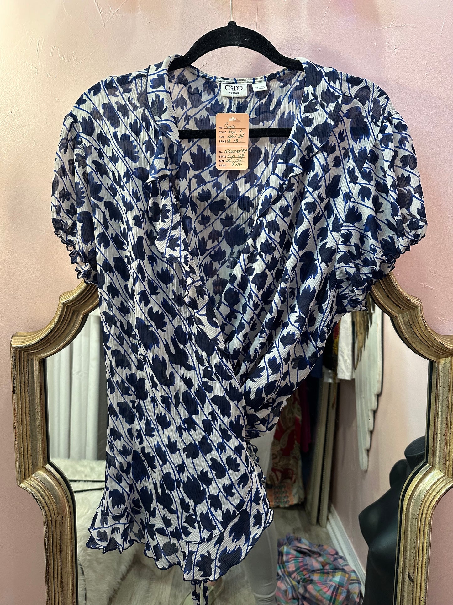 Cato 22/24 Navy and White Floral Wrap Top