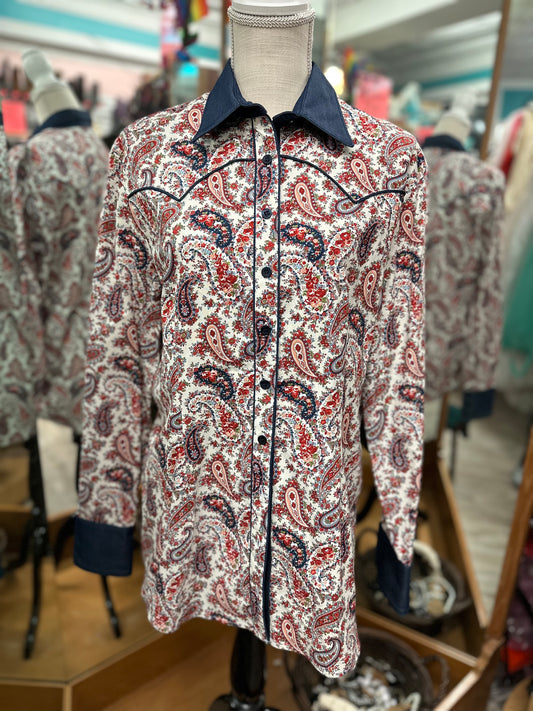 CR Ranchwear Red Paisley Button Down with Navy in L