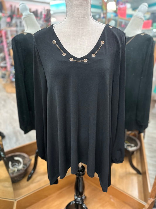 New Directions Black Long Sleeve with Chain in M