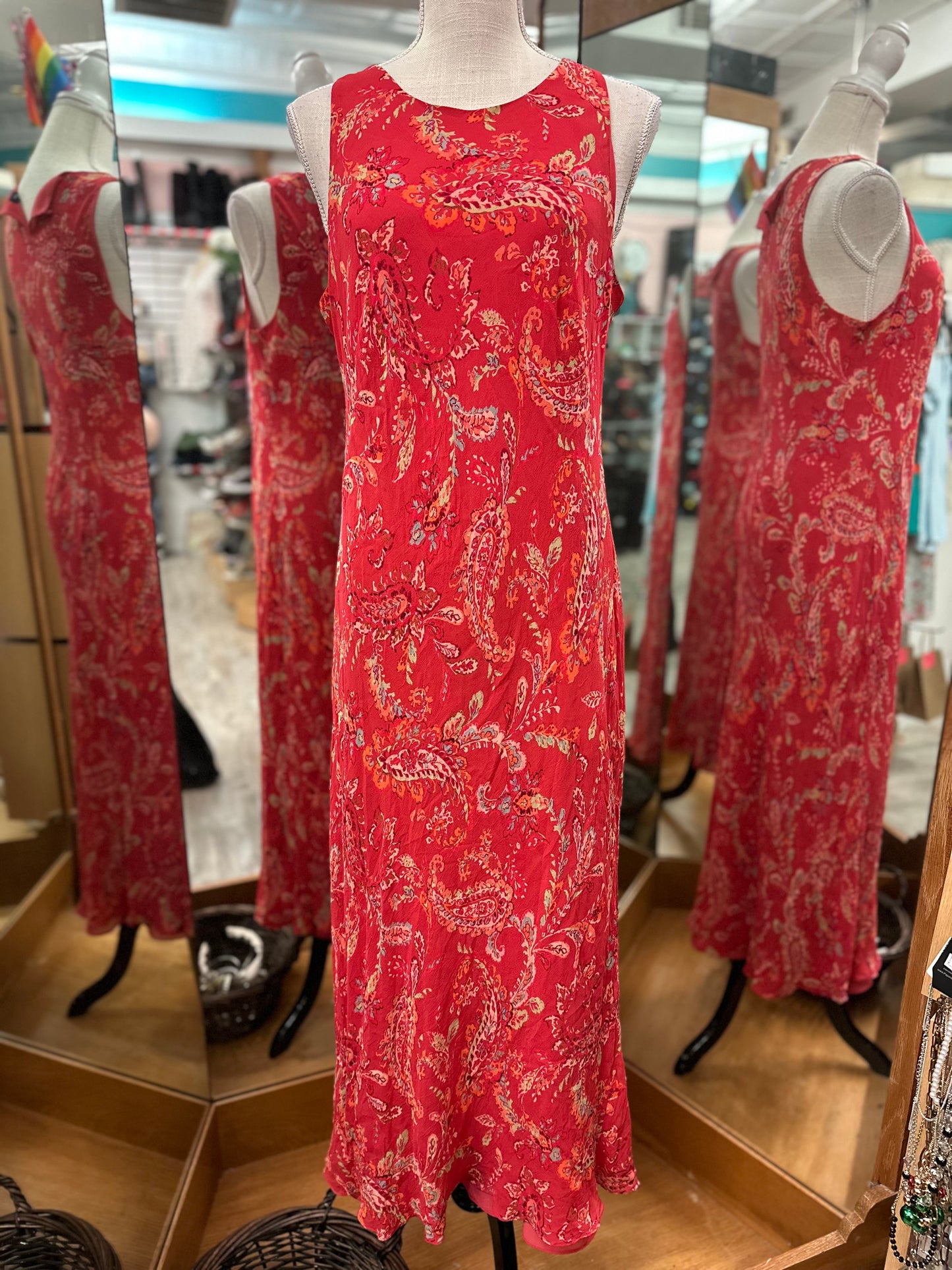 Ann Taylor Red Paisley Dress in 15