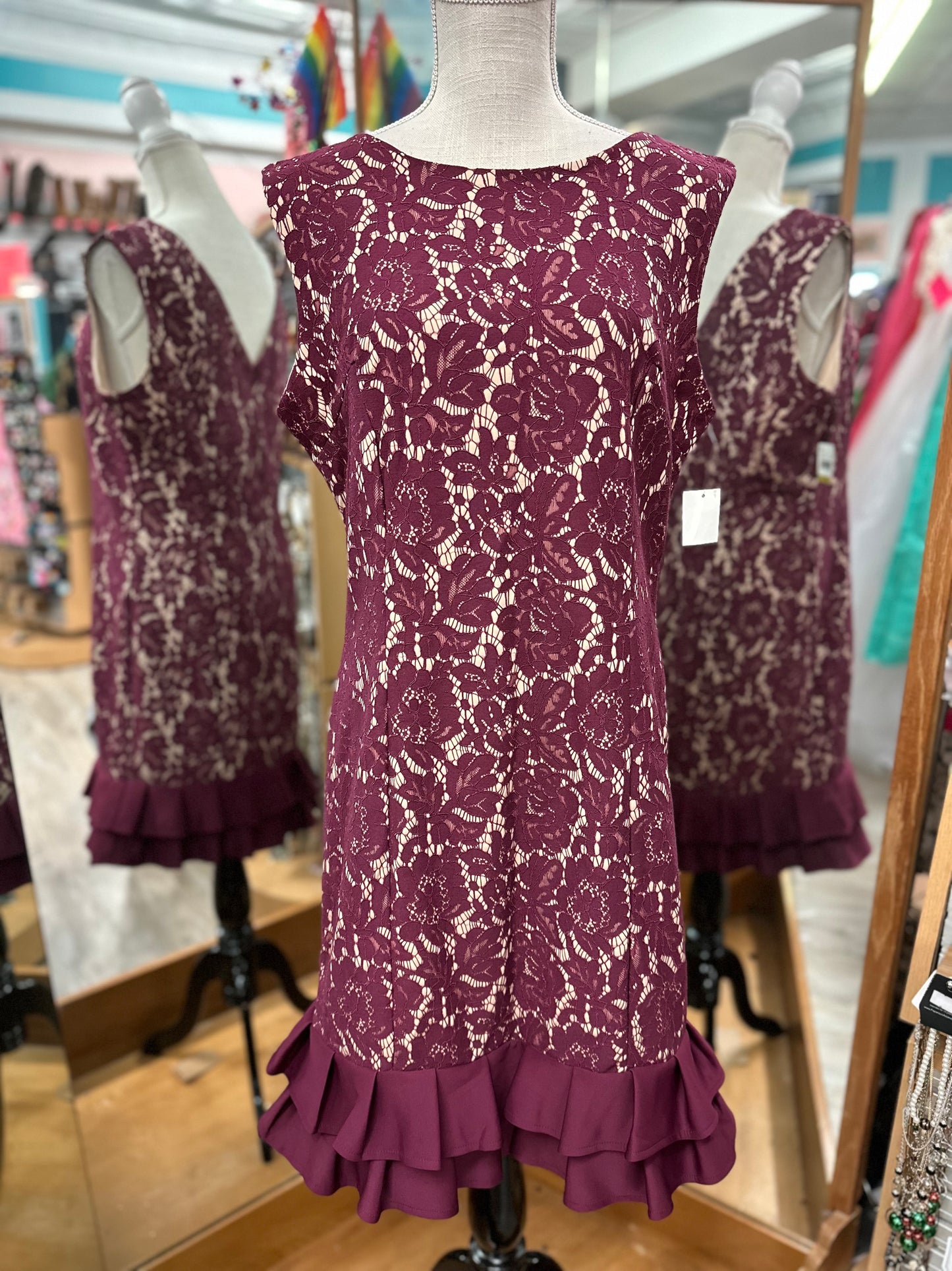 Donna Rico Burgundy Lace Ruffle Bottom Dress in 14