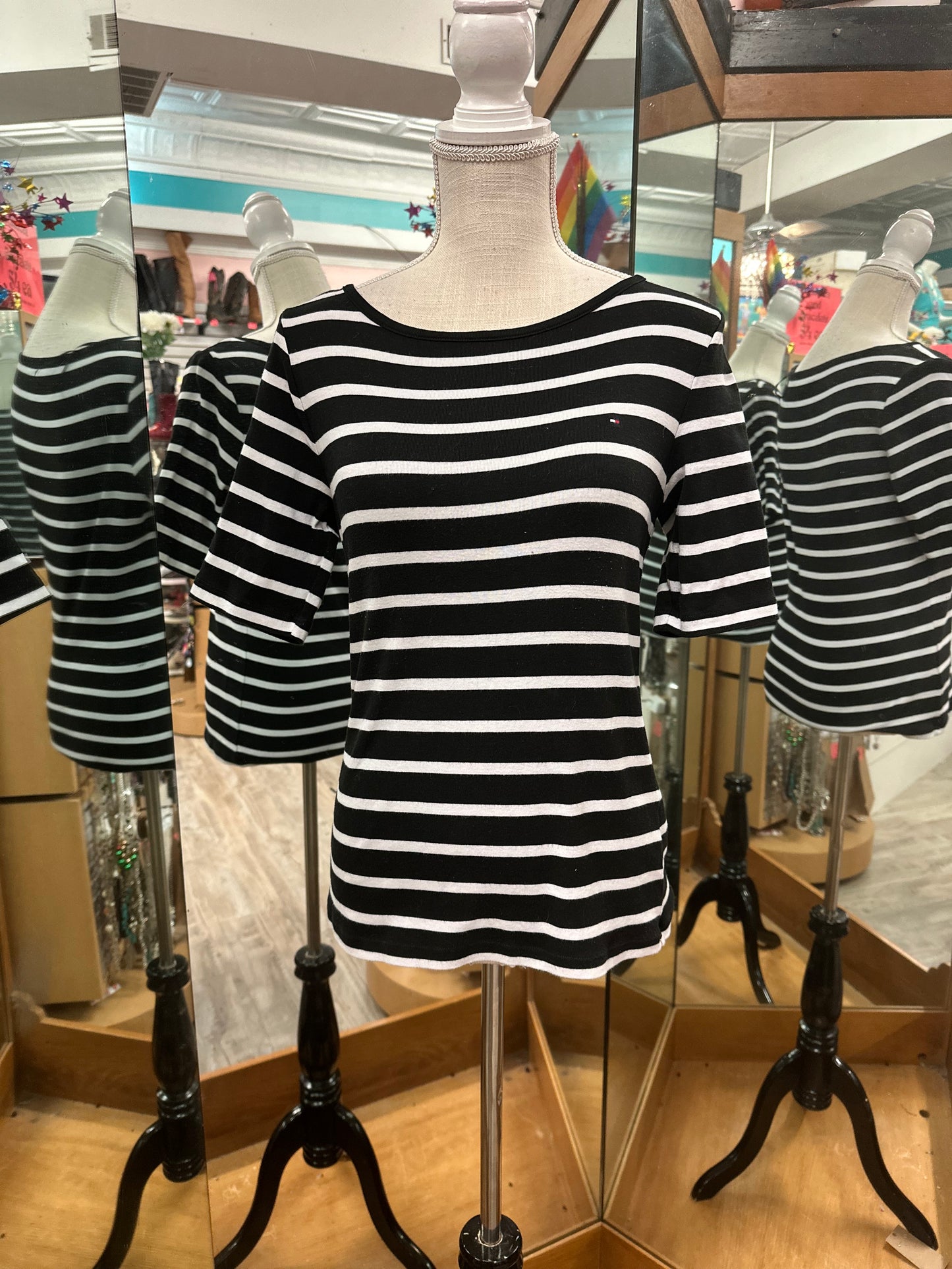 Tommy Hilfiger White and Black Striped Short Sleeve Top in S