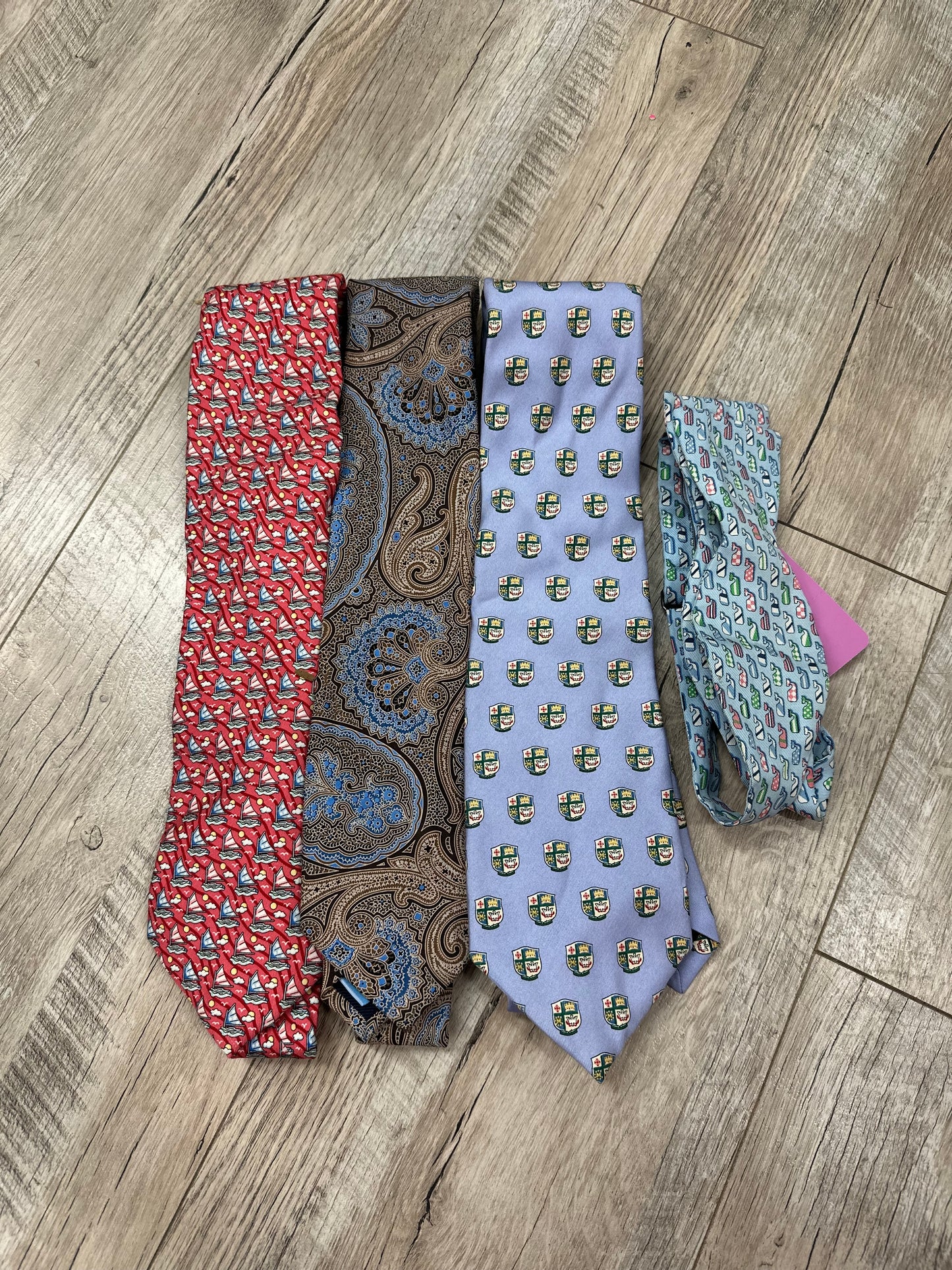 Vintage Countess Mara Brown Paisley 100% Silk Tie