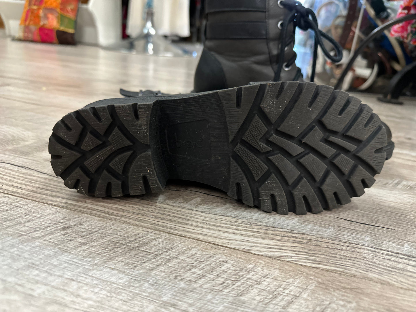 BOC Brown Combat Boots in 8