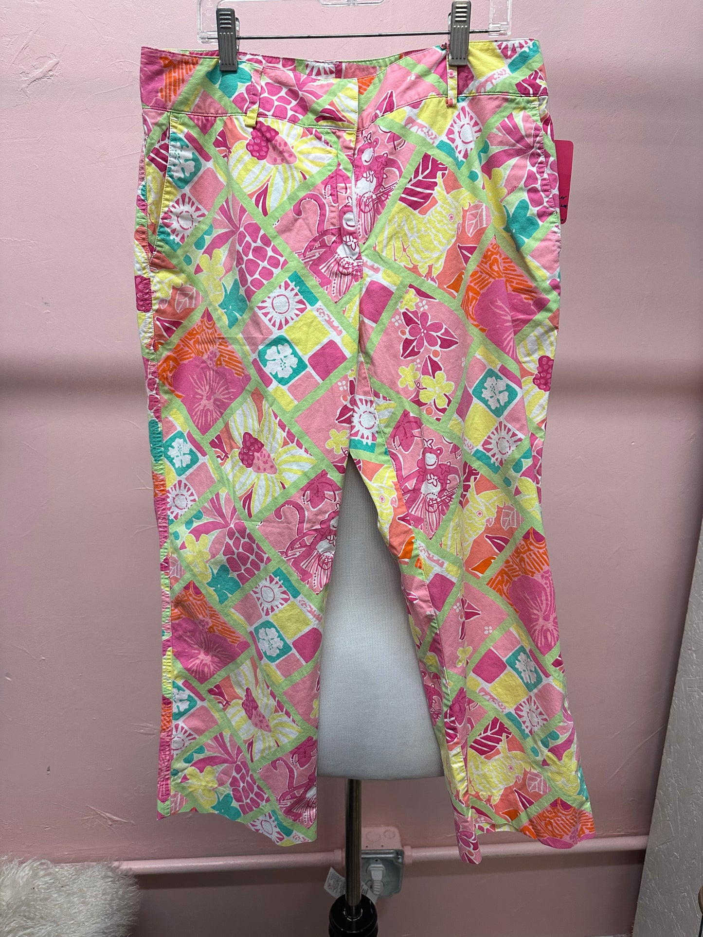 Lilly Pulitzer Diamond Pattern Pants in Size 6