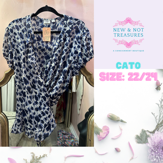 Cato 22/24 Navy and White Floral Wrap Top