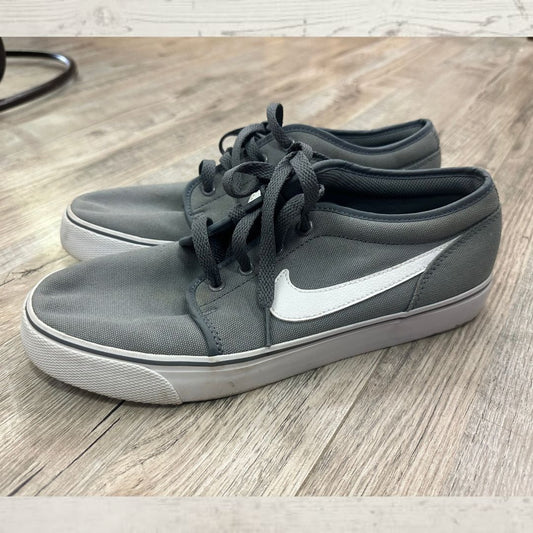 Nike Grey and White Toki Tennis Shoe