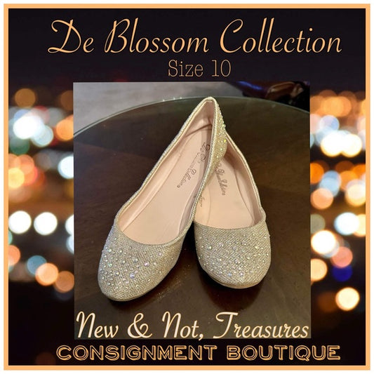 De Blossom Collection “Lynn” Metallic Gold Rhinestone Flats. Size 10. EUC