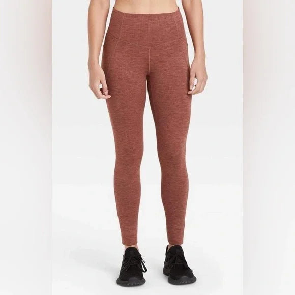 NWT All in Motion, Heathered Red, High Rise Active Leggings with Pockets. Sz XS