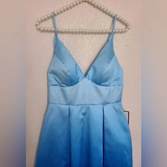 B. Darlin Size 1/2 Blue Ombré Sleeveless Formal Dress w/ Pockets EUC