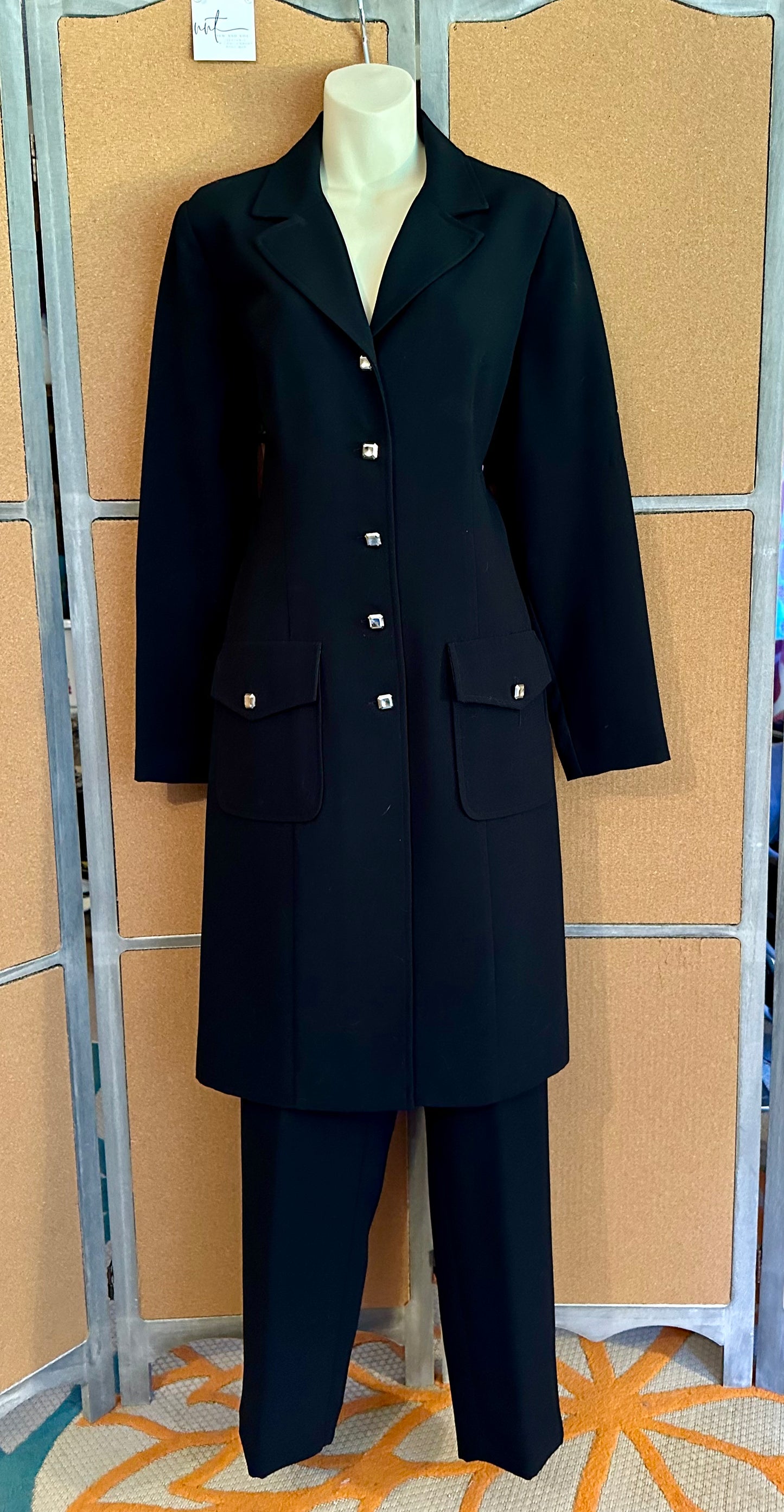 Vintage Bahari Group Black 2-Piece Suit Blazer & Pants Set Size 10 Chain Detail