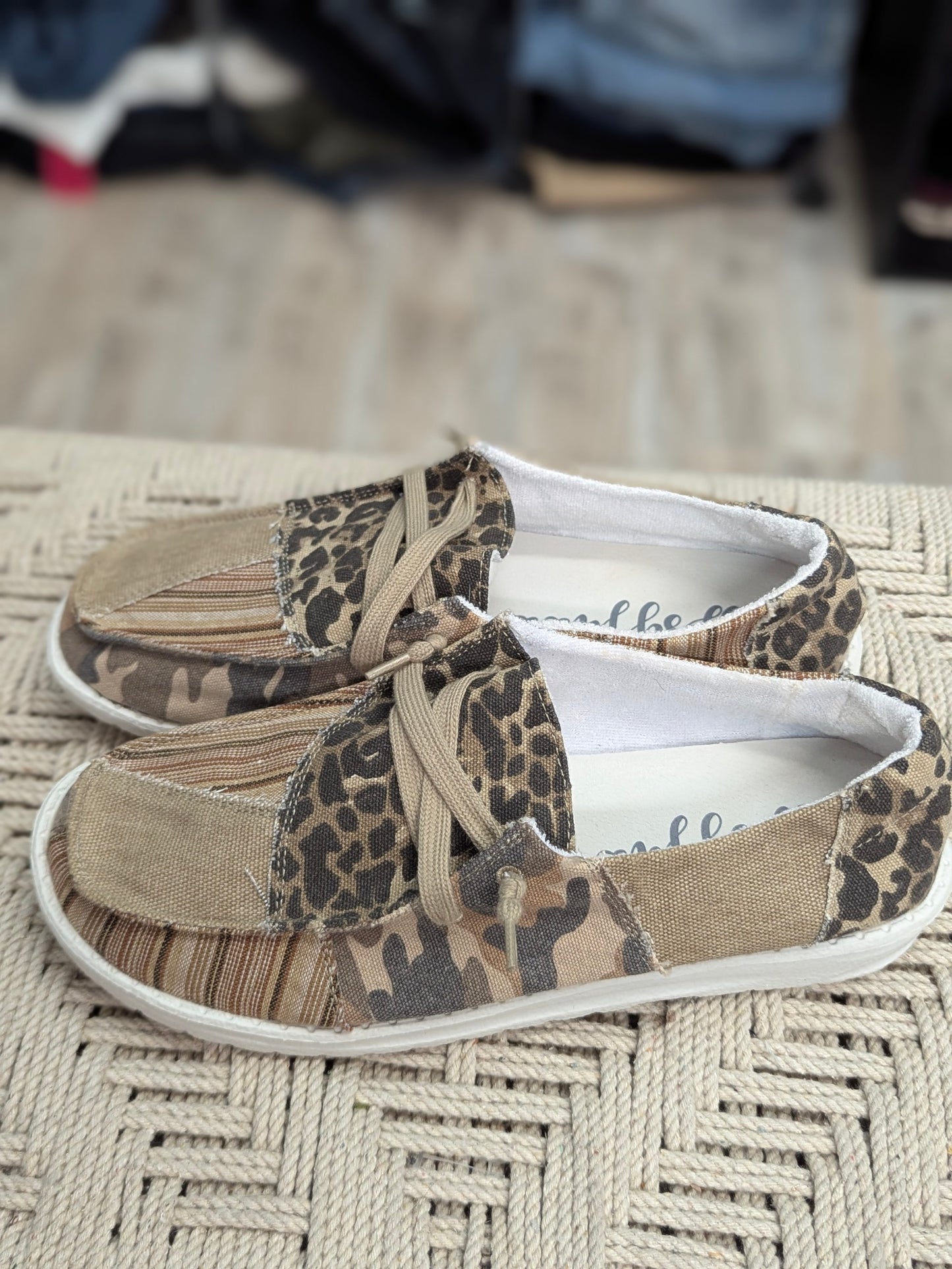 Gypsy Jazz, Women's Size 11 Casual Shoes