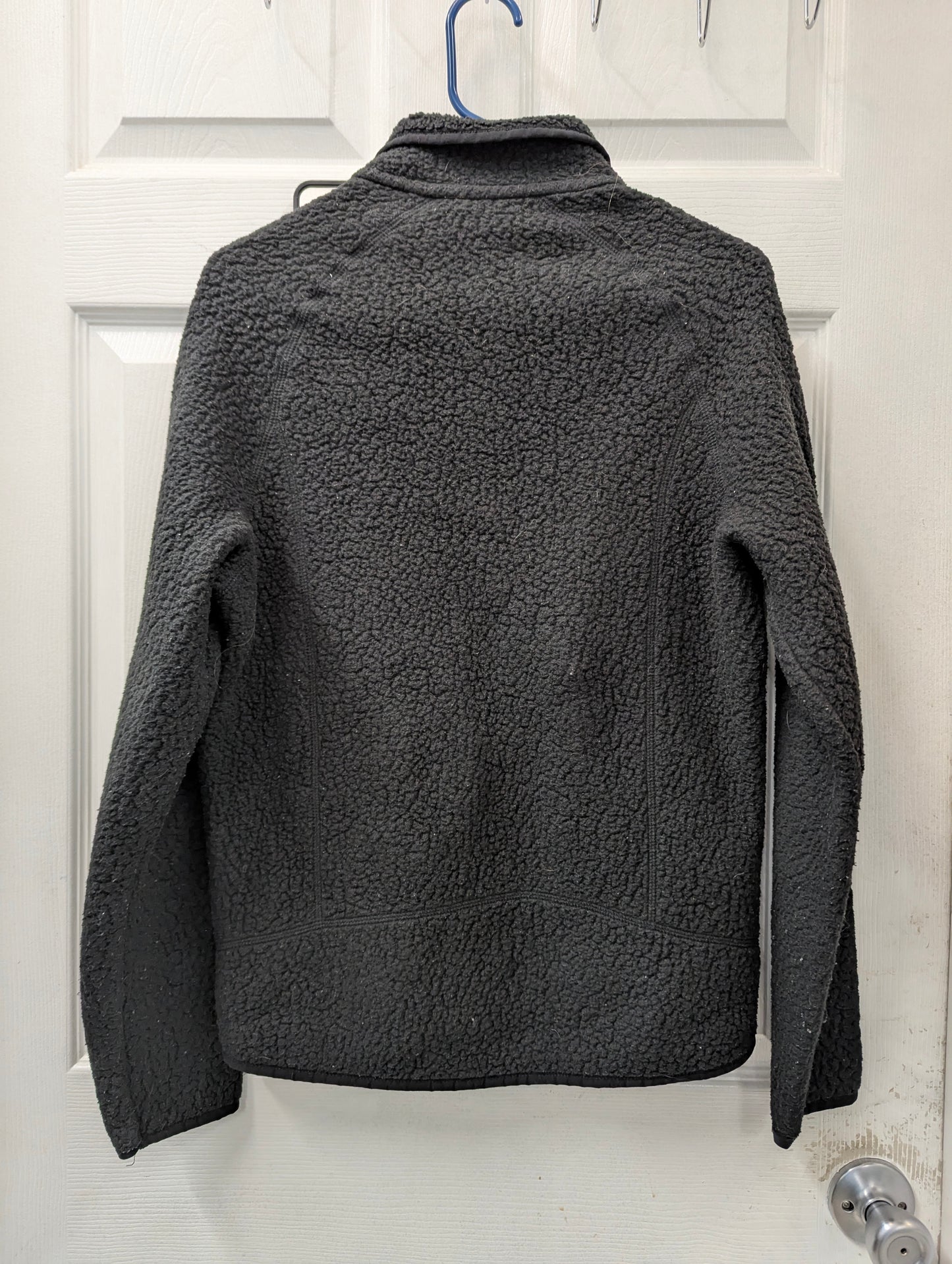 Patagonia Retro Pile Black Zip Up Jacket in S