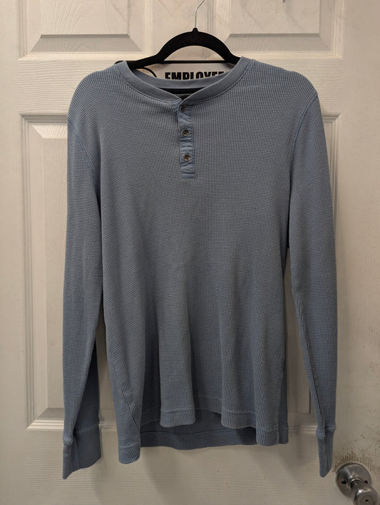 Banana Republic Gray Waffle Knit Long Sleeve Henley in M