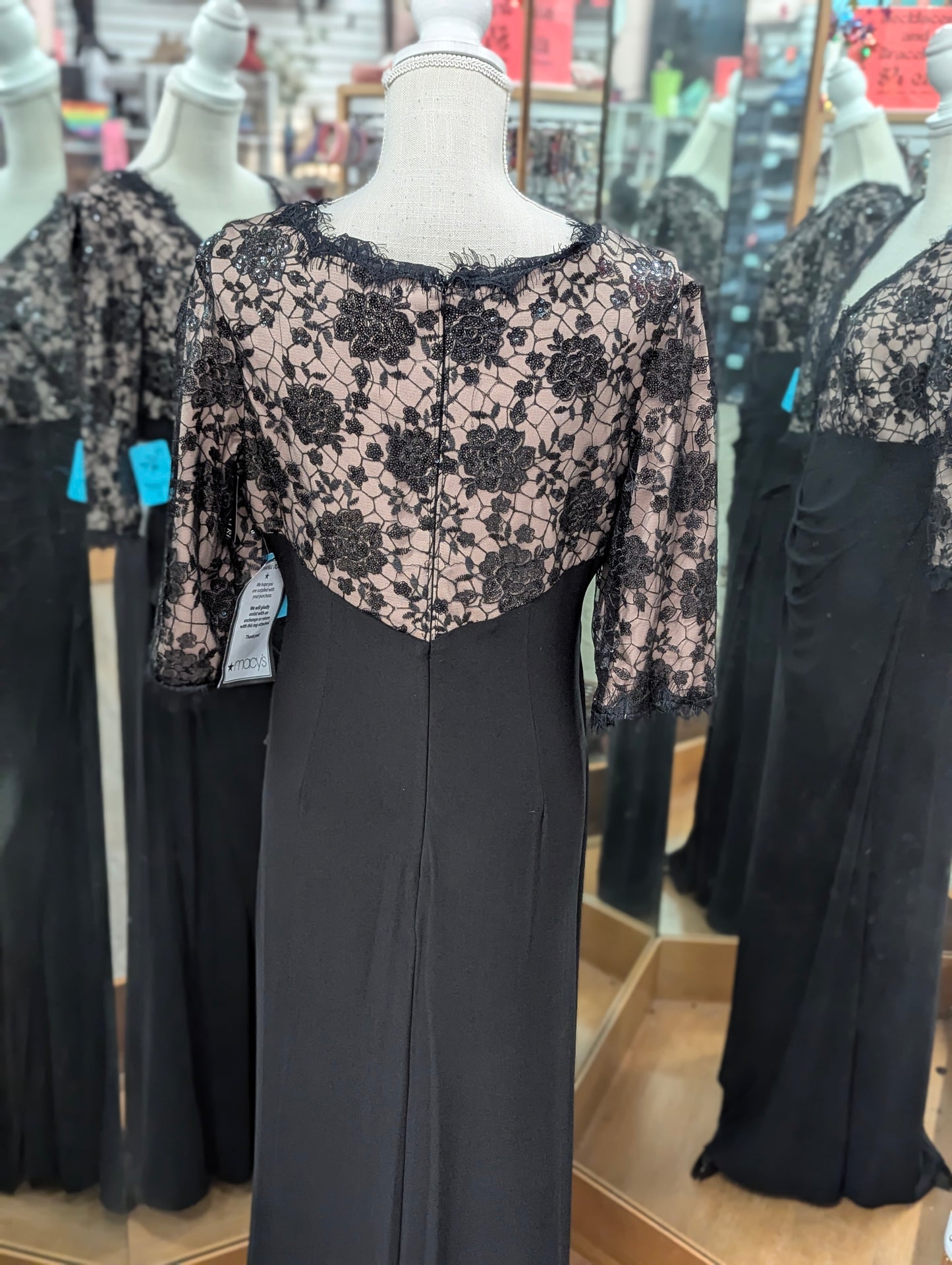 NWT Elegant Evening Gown From R & M RICHARDS, Size 12