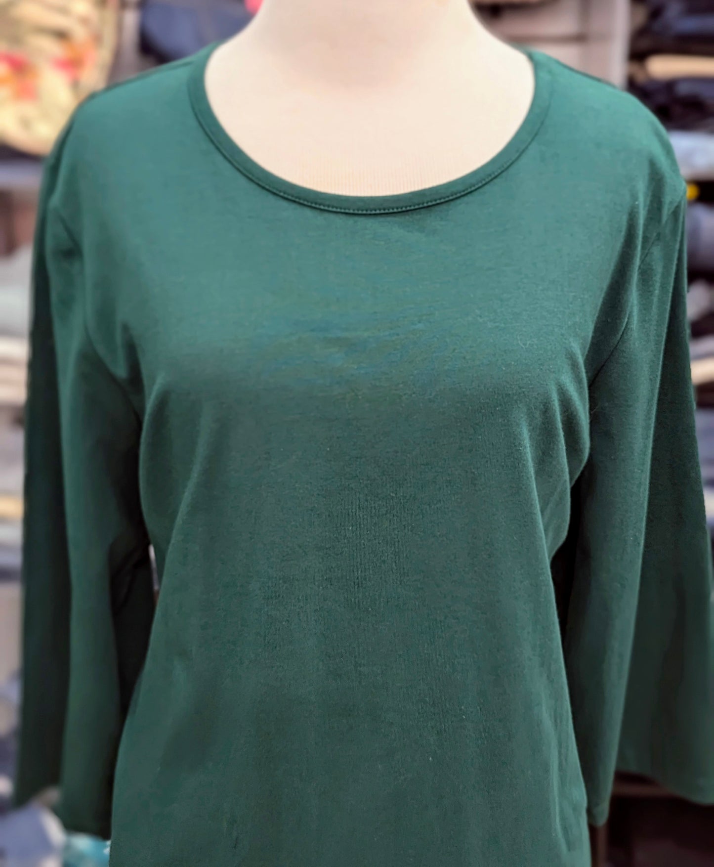 D & Co Green Long Sleeve with Buttons in XL