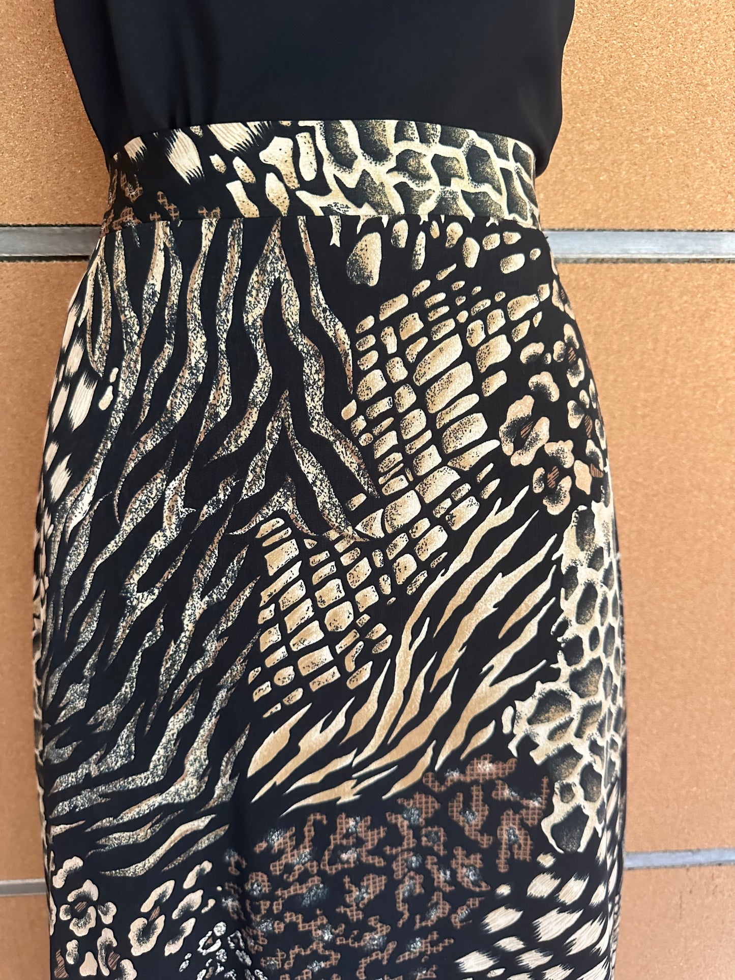 Covington Black Tank & Animal Print Midi Skirt Set Plus 20W EUC Chic Outfit