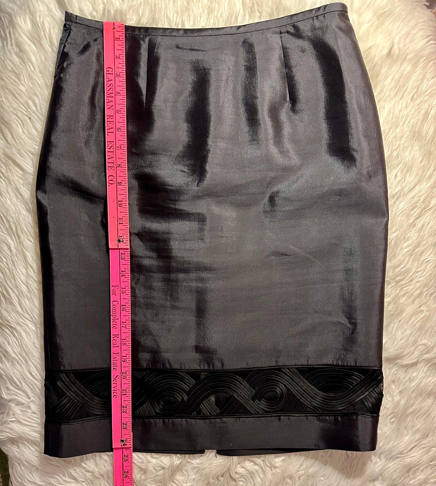 Adriana Papell Brown and White Floral Pattern in 12