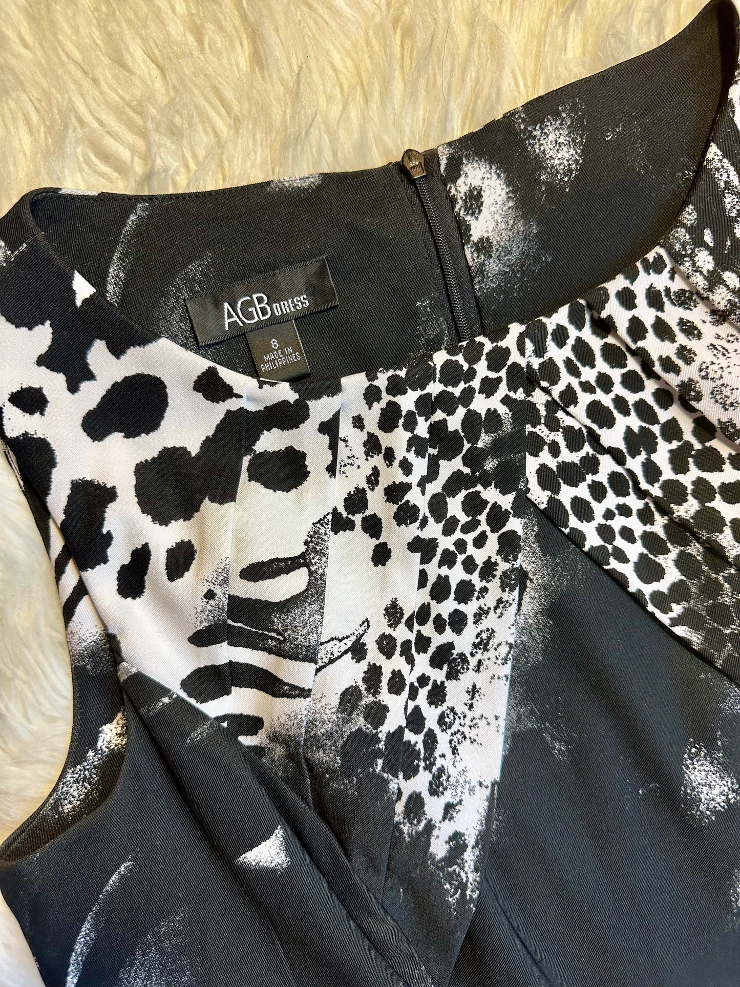 AGB Black White Animal Print Fit & Flare Dress Size 8 – Pleated Front Detail
