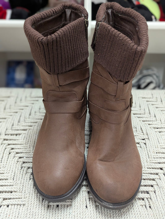 Women's Size 11 Boots