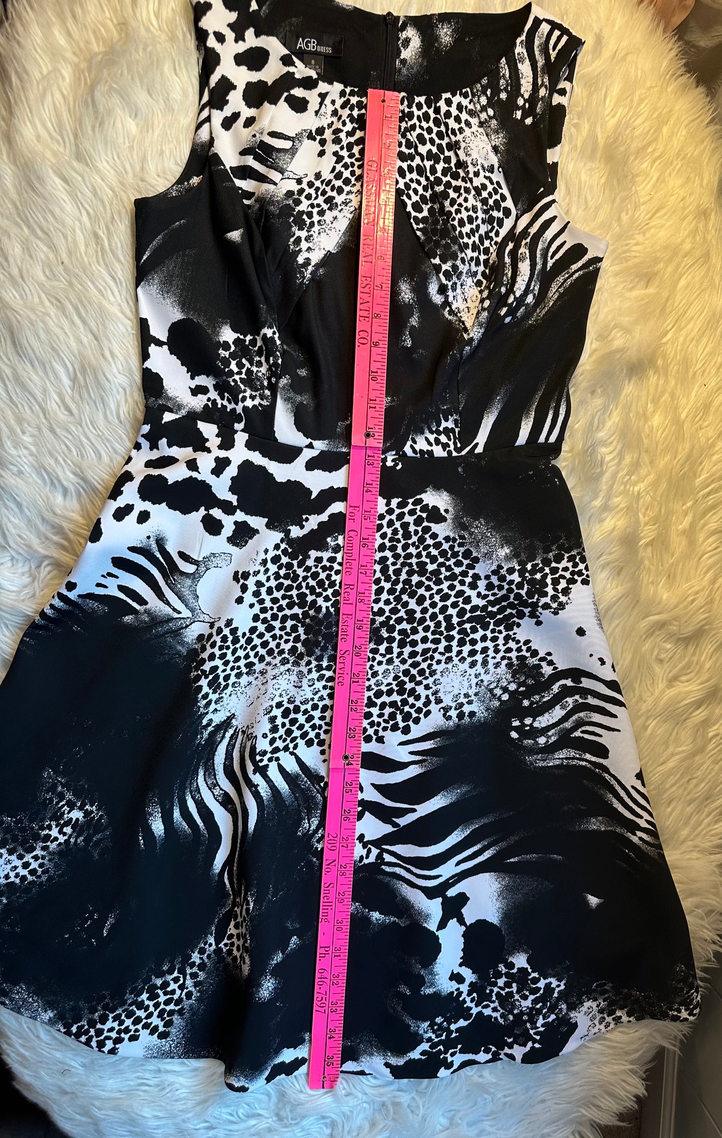 AGB Black White Animal Print Fit & Flare Dress Size 8 – Pleated Front Detail