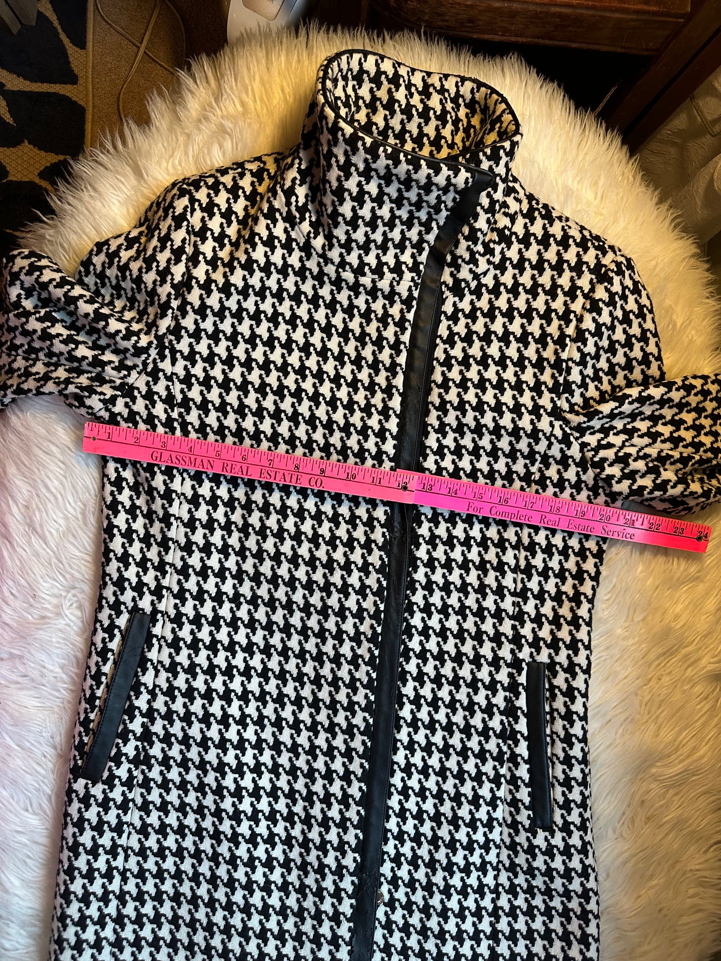 Calvin Klein Black & White Houndstooth Off Center Zip Wool Blend Coat - Size 10