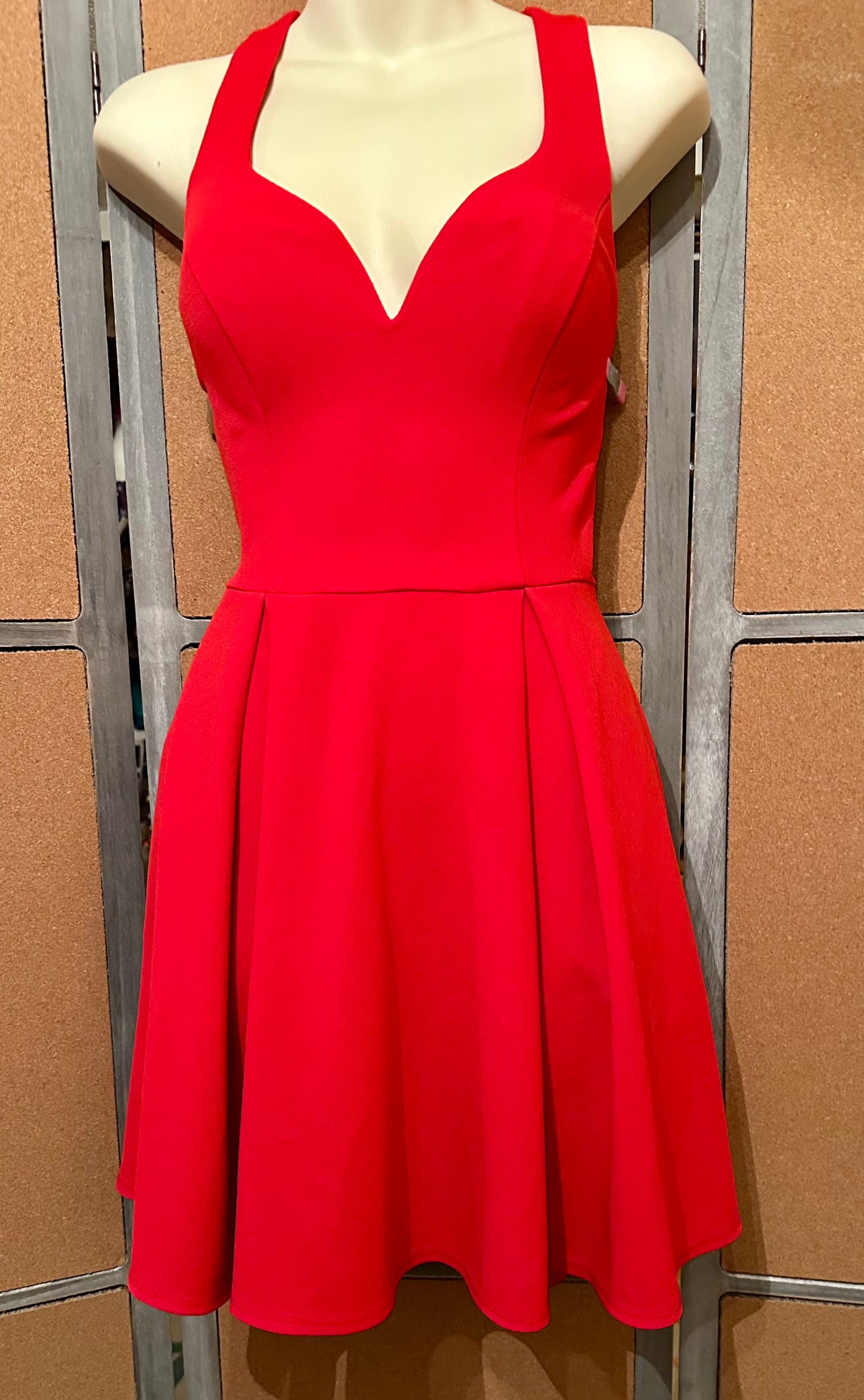 B Darlin Red Fit & Flare Bow-Back Dress Women’s Size Small (2–4)