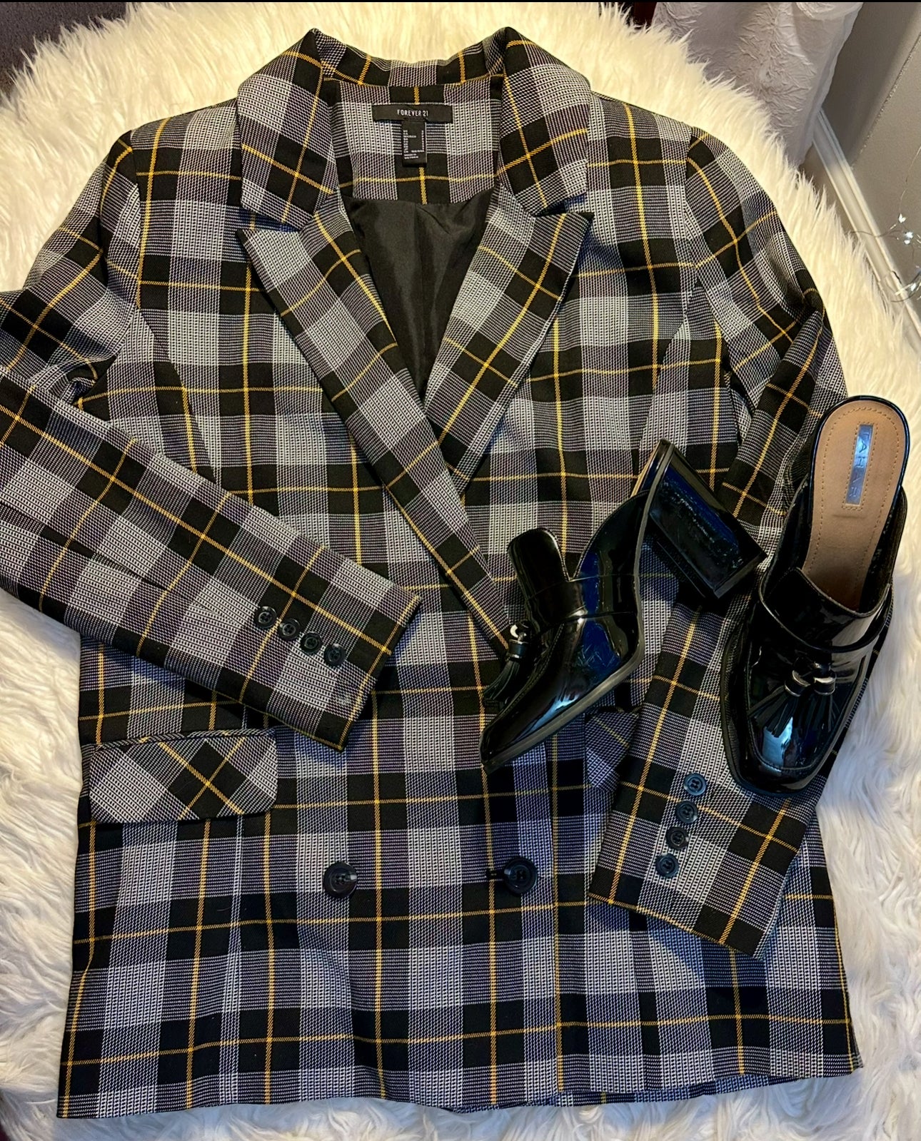 Tahari Zalla Black Patent Tassel Mules Slip-On Block Heel Loafers Size 9 EUC