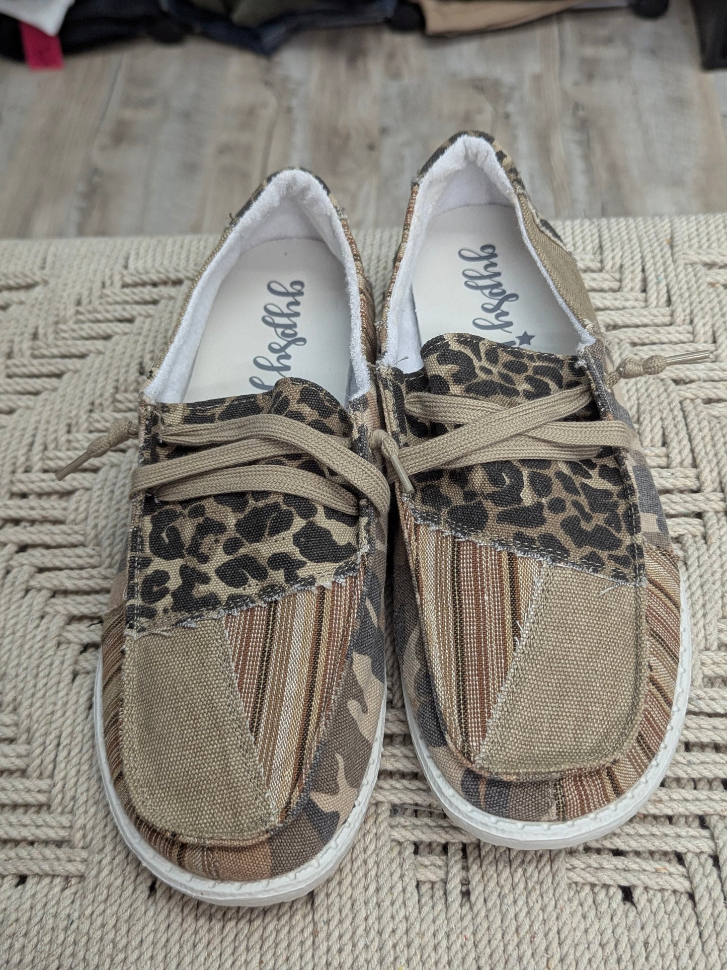 Gypsy Jazz, Women's Size 11 Casual Shoes