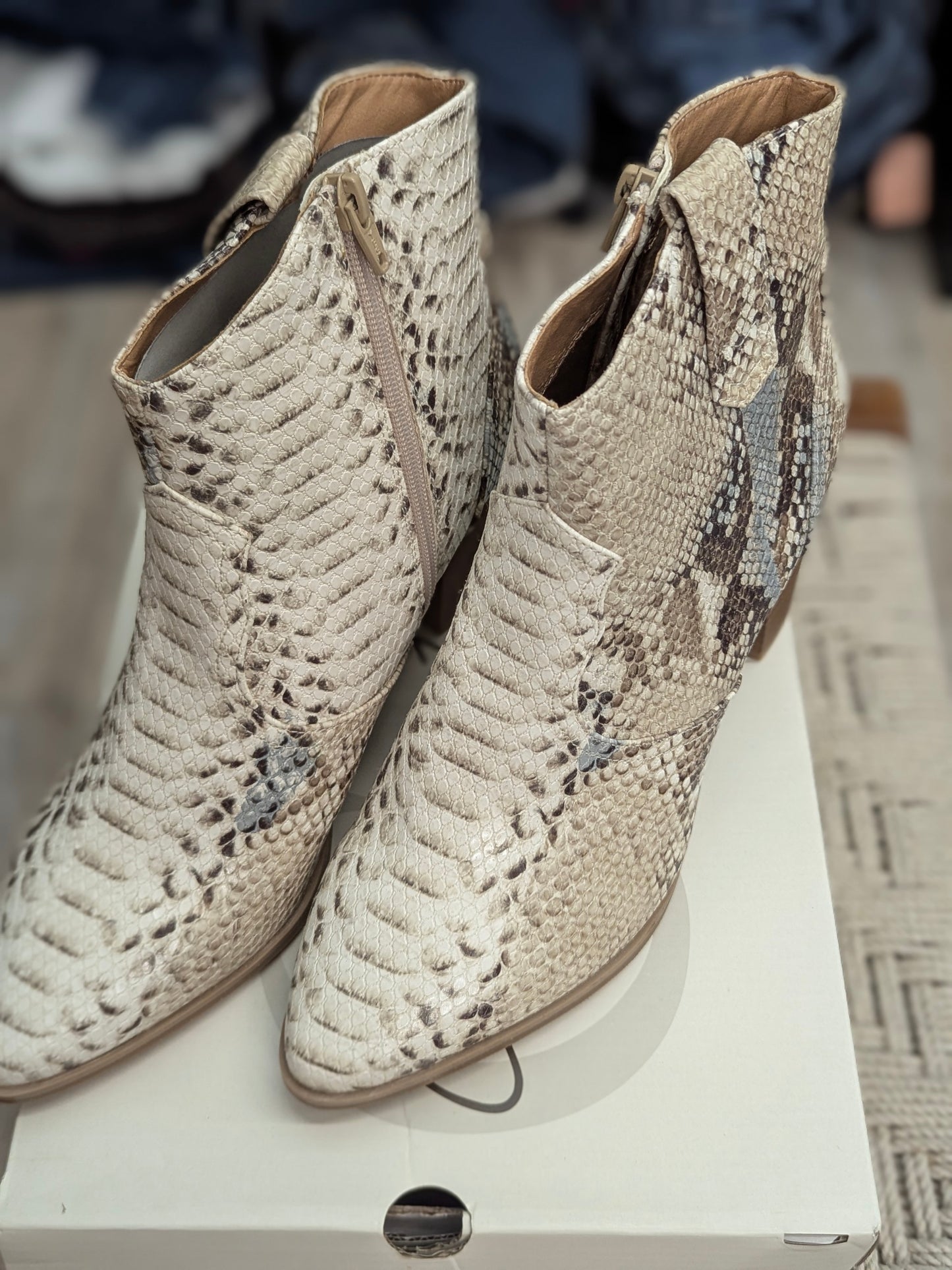 Cato Comfort Snakeskin Block Heel Booties Size 10 | Faux Leather Ankle Boots NIB