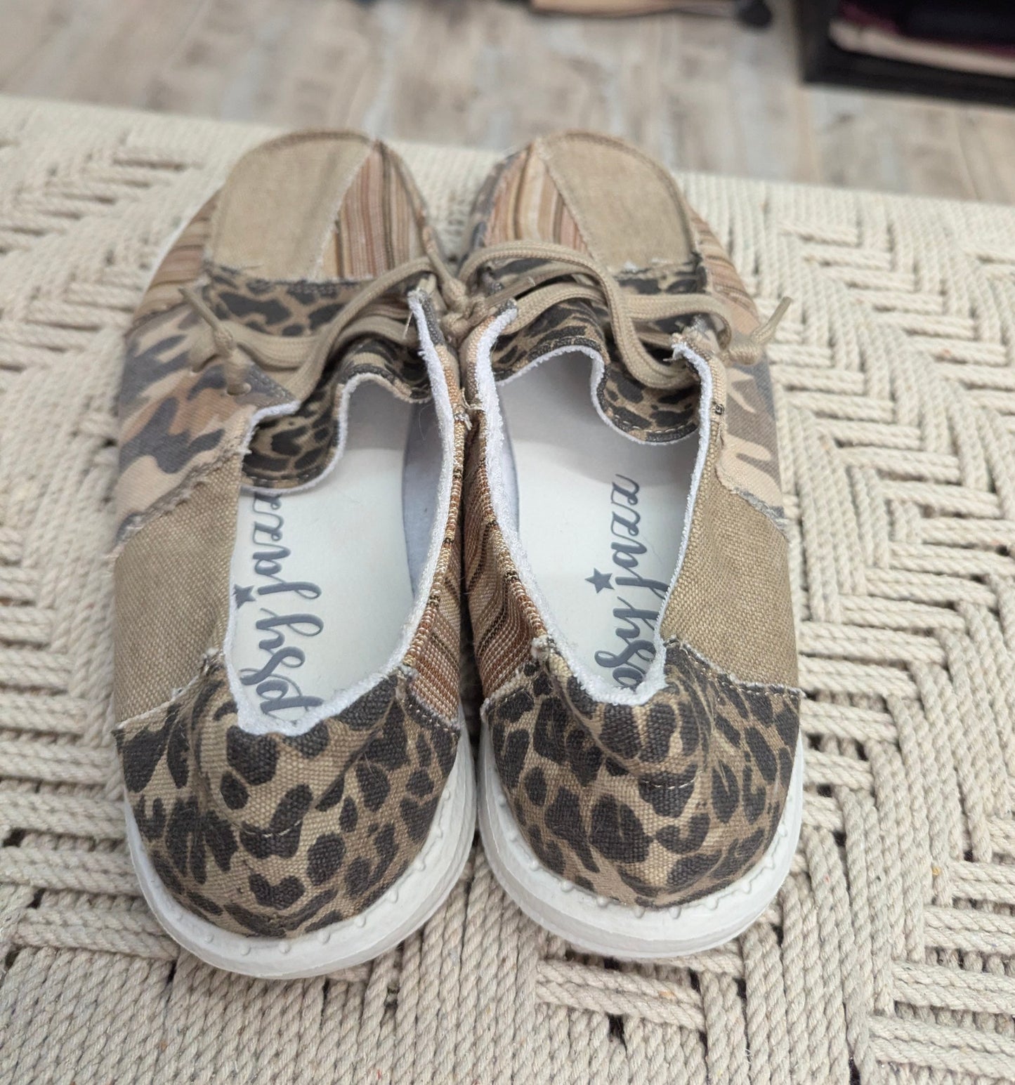 Gypsy Jazz, Women's Size 11 Casual Shoes