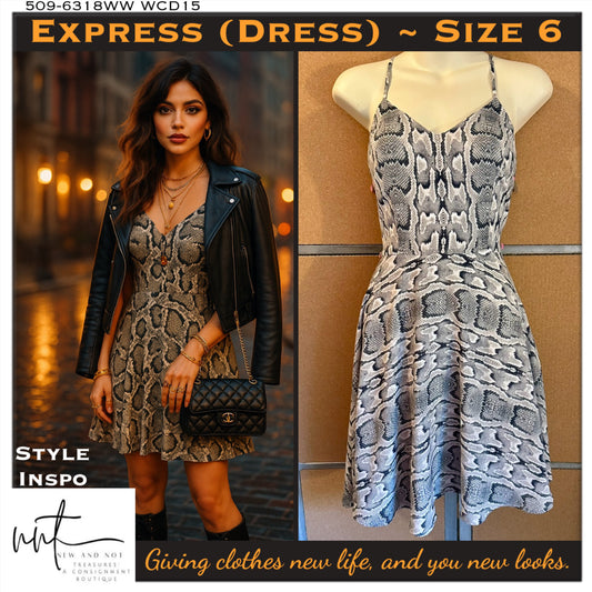 Express Python Snake Print Lined Halter Mini Dress Size 6 Side Zip Polyester