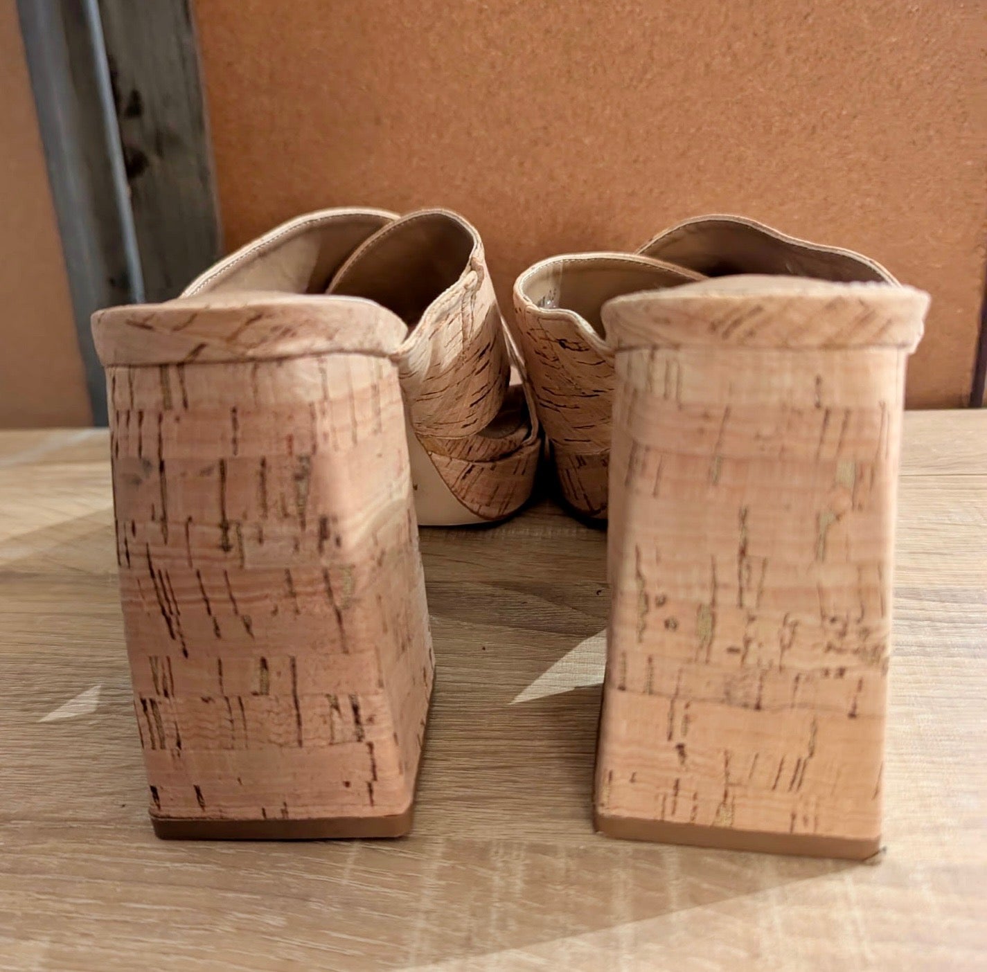 Dolce Vita Boscoe Cork Block Heel Mules Slip-On Platform Sandals Size 9.5 EUC