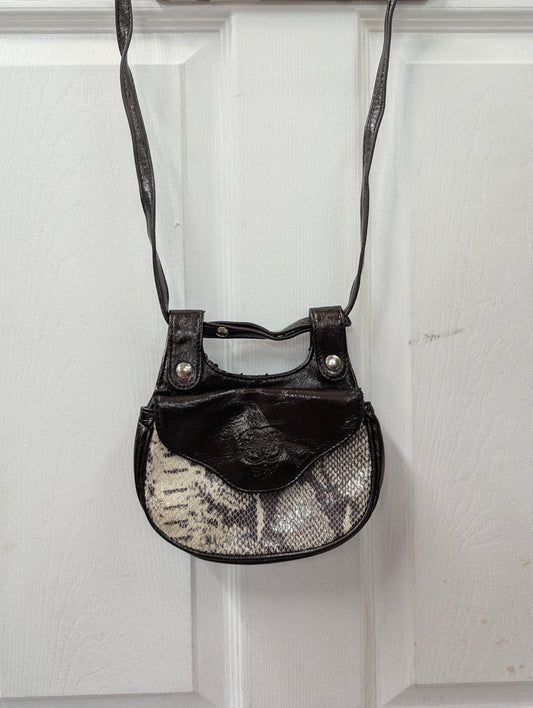EUC Women's Cross Body Hand Bag