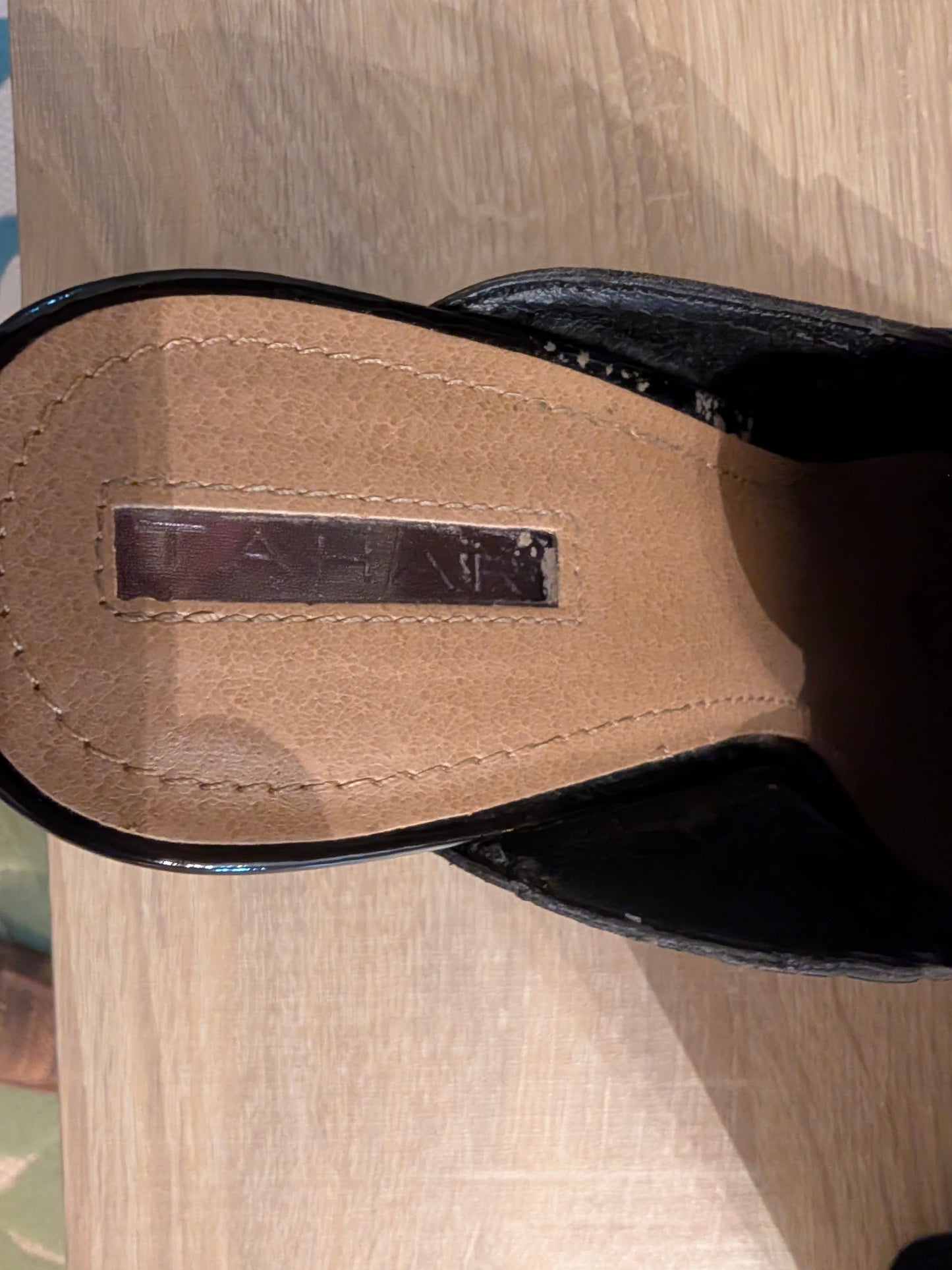 Tahari Zalla Black Patent Tassel Mules Slip-On Block Heel Loafers Size 9 EUC