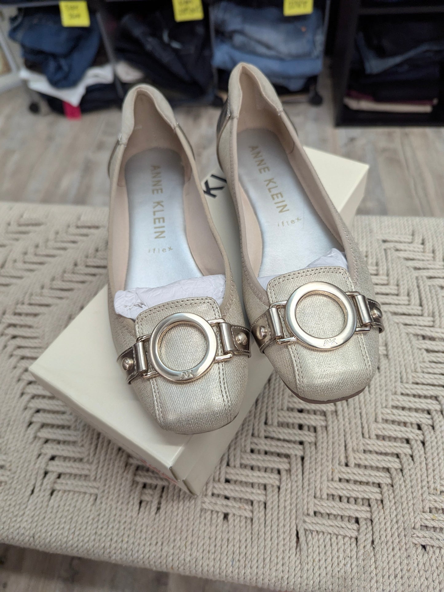 Anne Klein UMEKO Metallic Ballet Flats w/ Buckle | Size 9 | NIB | MSRP $85