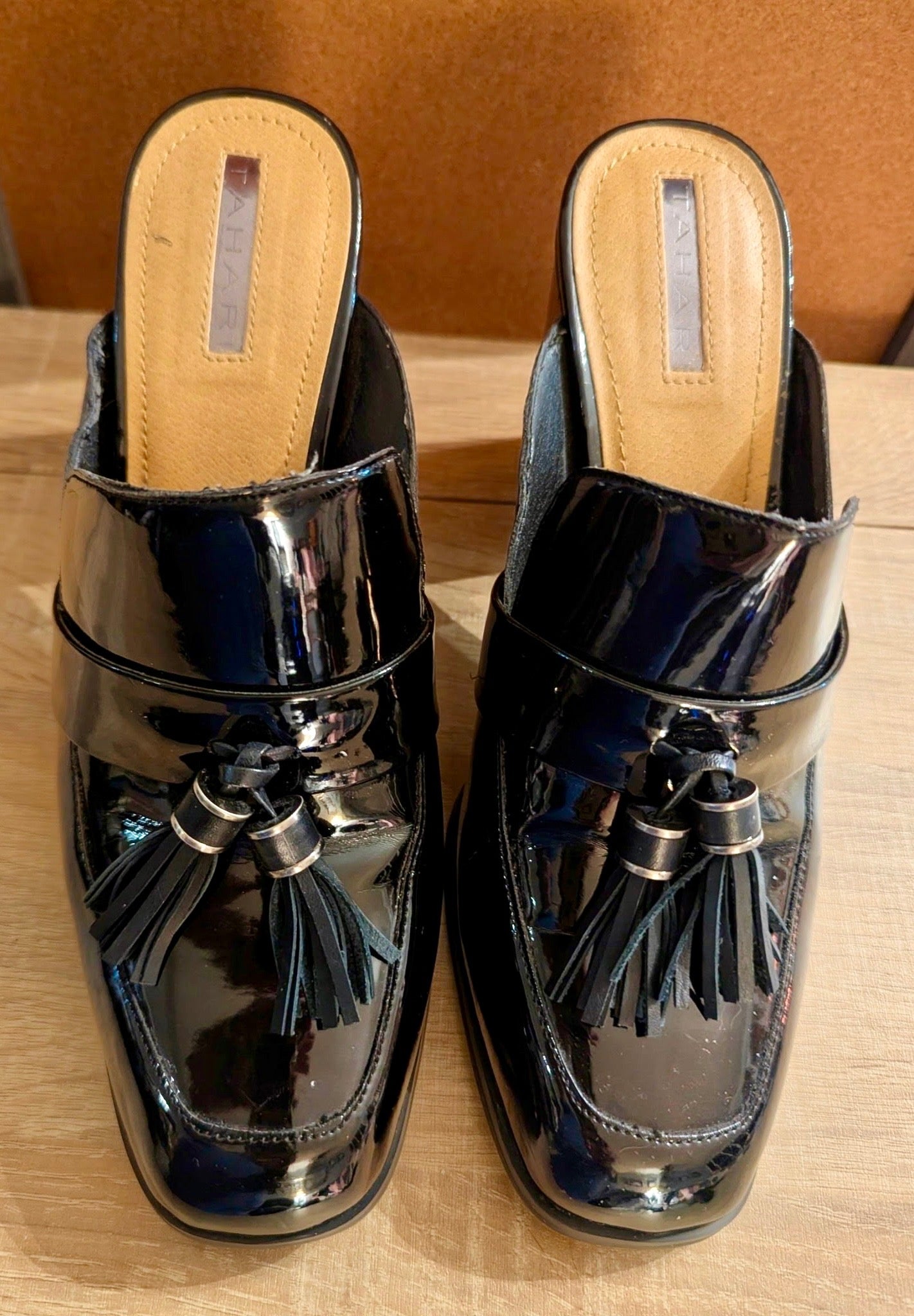 Tahari Zalla Black Patent Tassel Mules Slip-On Block Heel Loafers Size 9 EUC